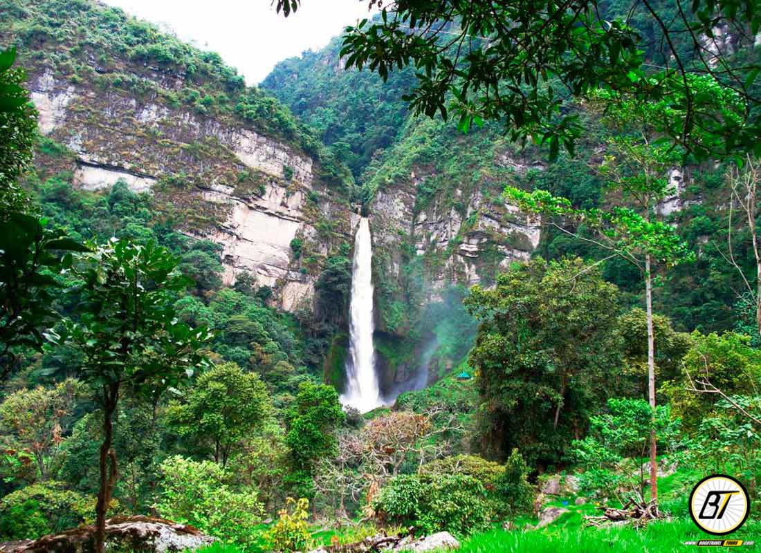 Tour cascada La Chorrera + Termales Choachi | Tour desde Bogota